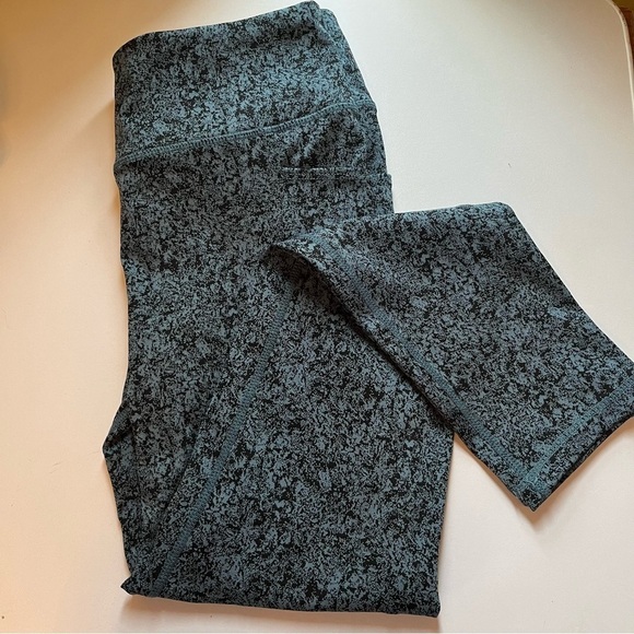 Blue Black Textures Ankle Length Athletic Workout Leggings with pockets Large - Picture 2 of 6